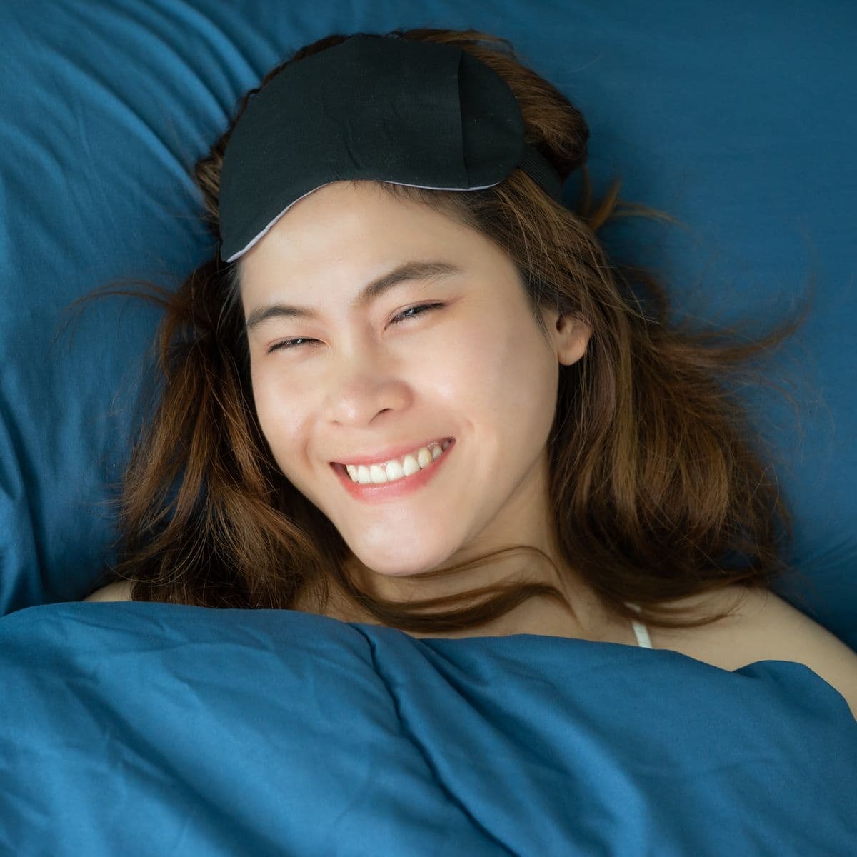 The 2 PM Caffeine Curfew: Why This 'Science-Backed' Sleep Hack Is Actually a Corporate Trojan Horse - Image 1