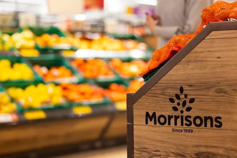 The Silent Revolution: Why VenHub’s 'Smart Store' Win Isn't About Convenience—It's About Data Dominance - Image 4