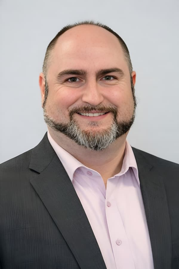 The Marquis Award Hype: Why Daniel Pascua Moncayo’s Tech Empire Is Bigger Than His Bio Says